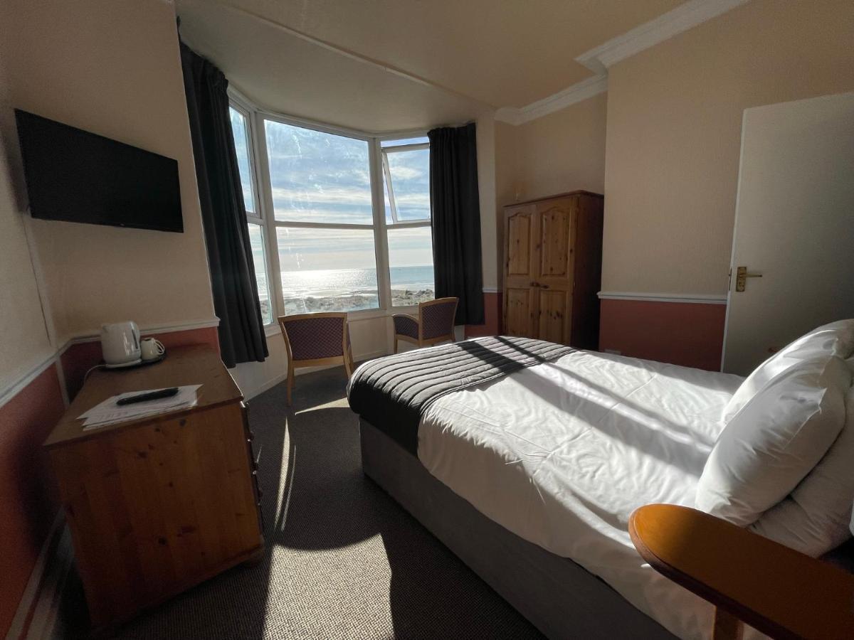 The Sandbanks Barmouth Exterior photo